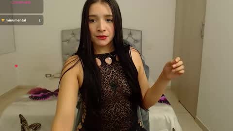 Snapshot of valery_alejo chatting on February 7, 5:33 am valeria online show from February 7, 5:33 am