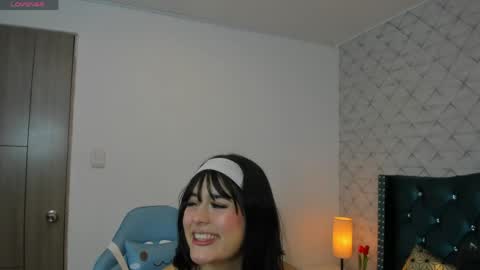 Snapshot of valery_jame chatting on April 28, 2:27 am Valery online show from April 28, 2:27 am