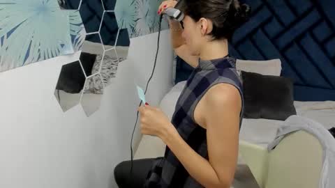 VALERY MORE online show from October 3, 12:46 pm