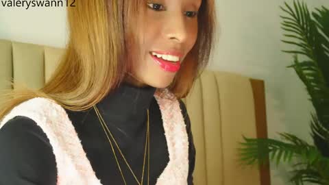 Snapshot of valery_swan1 chatting on April 30, 5:52 pm Valery swan1 online show from April 30, 5:52 pm