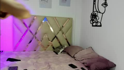 valery_sweet04 online show from May 20, 10:05 pm