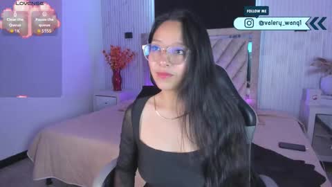 Val online show from November 17, 11:49 am