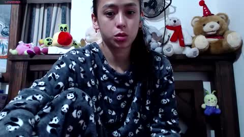 B V Naughty online show from February 18, 3:42 am