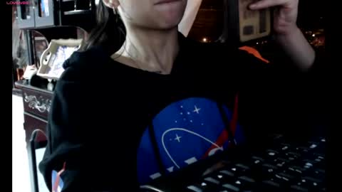 B V Naughty online show from February 22, 2:39 am