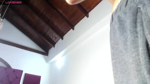 Snapshot of valerystonne_ chatting on September 9, 8:08 pm Valery Stonne online show from September 9, 8:08 pm