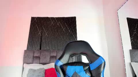 Snapshot of valeryts1 chatting on July 12, 6:21 pm ValeryTs1 online show from July 12, 6:21 pm
