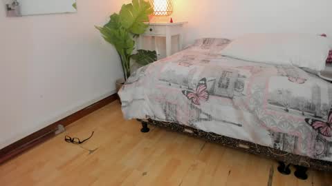 Valka  online show from April 8, 3:50 am