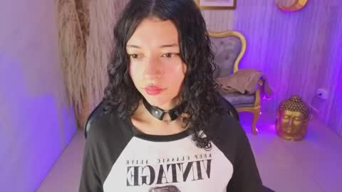 Valkiria  online show from April 18, 1:04 pm