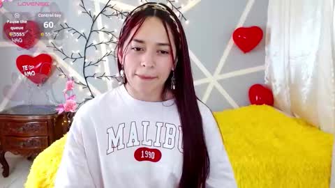 Snapshot of valleriasloane chatting on February 21, 9:49 pm Valleria online show from February 21, 9:49 pm