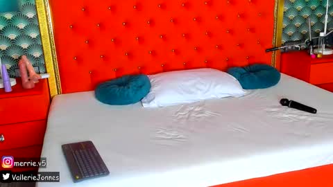 Valerie Val V online show from February 22, 12:34 am