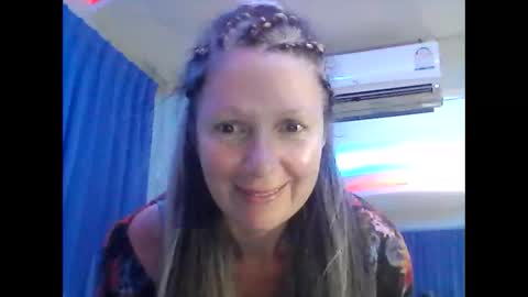 ValleriWind online show from January 19, 7:15 pm