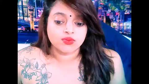 indianvalvet priya is back online show from February 4, 12:33 pm