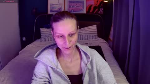 originally accaunt on cb - valorant girl   nude show - only pvt. online show from June 21, 9:50 pm