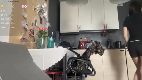 Little Devil online show from March 31, 9:43 am