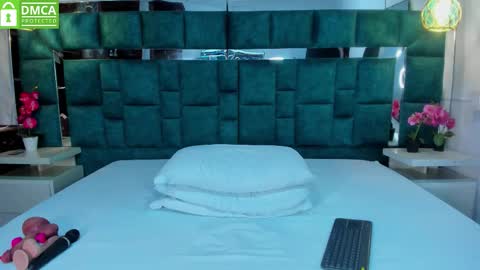 valtira nova online show from October 9, 7:12 pm