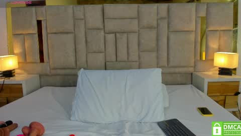 Snapshot of valtira_nova chatting on May 10, 7:08 pm valtira nova online show from May 10, 7:08 pm