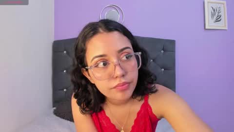 Snapshot of valu_0 chatting on January 29, 12:35 pm valu online show from January 29, 12:35 pm