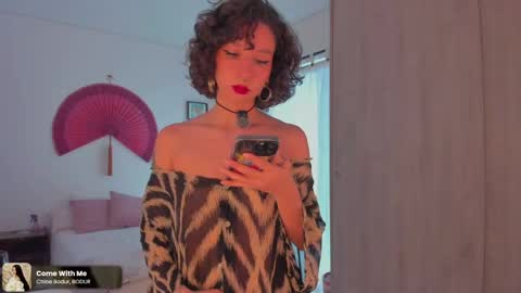 Snapshot of valyturner chatting on May 20, 9:32 pm online show from May 20, 9:32 pm