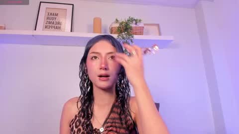 vamp  online show from April 16, 10:12 pm