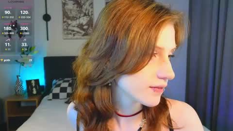 Snapshot of vampi_queen chatting on May 28, 5:10 pm Vampi online show from May 28, 5:10 pm