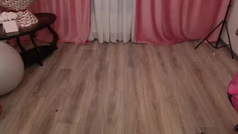 Van online show from January 11, 5:01 am