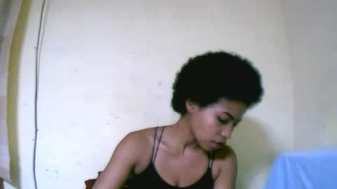Snapshot of vanah344375 chatting on September 9, 11:54 am vanah344375 online show from September 9, 11:54 am