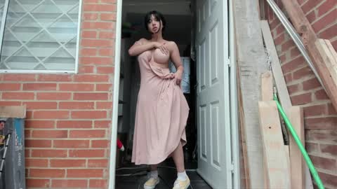 vanessa online show from December 2, 5:48 pm