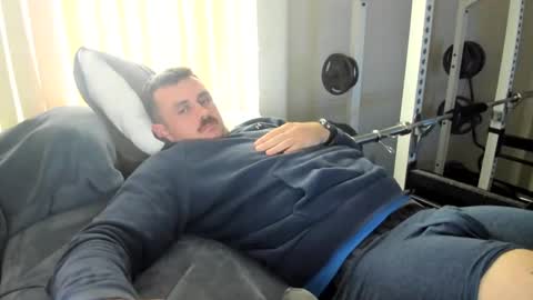 Snapshot of vandal2021 chatting on January 12, 6:27 pm Vandal2021 online show from January 12, 6:27 pm