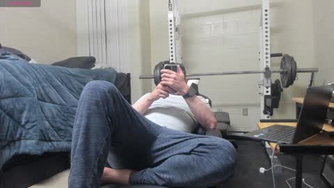 Snapshot of vandal2021 chatting on February 7, 2:29 am Vandal2021 online show from February 7, 2:29 am