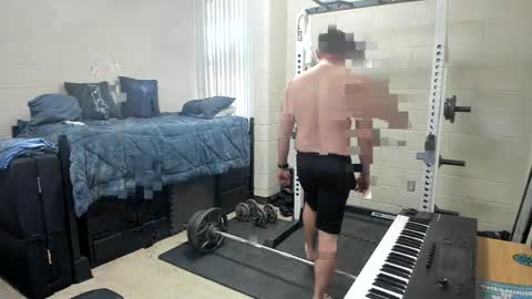 Snapshot of vandal2021 chatting on February 28, 6:52 pm Vandal2021 online show from February 28, 6:52 pm