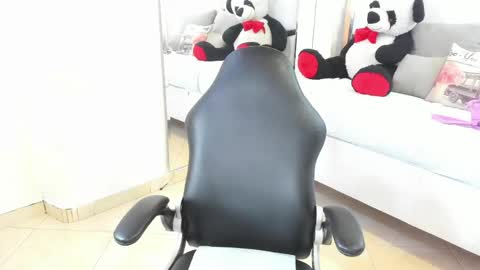 Snapshot of vanel_lope chatting on May 8, 12:10 pm Vanel Lope online show from May 8, 12:10 pm