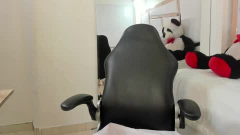Snapshot of vanel_lope chatting on May 16, 12:29 am Vanel Lope online show from May 16, 12:29 am