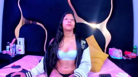Vane online show from May 20, 3:07 pm