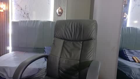 Vanessa online show from March 25, 11:11 pm