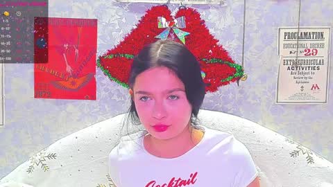 Snapshot of vanessa_florence chatting on December 14, 12:55 am RUSSIAN BARBIE BABE online show from December 14, 12:55 am