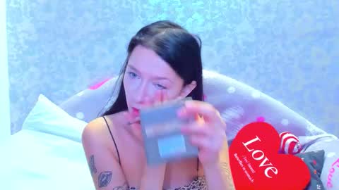 Snapshot of vanessa_florence chatting on October 16, 12:55 am RUSSIAN BARBIE BABE online show from October 16, 12:55 am