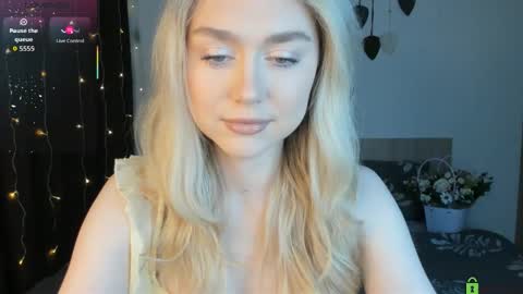 Vanessa Maes online show from February 19, 12:28 am