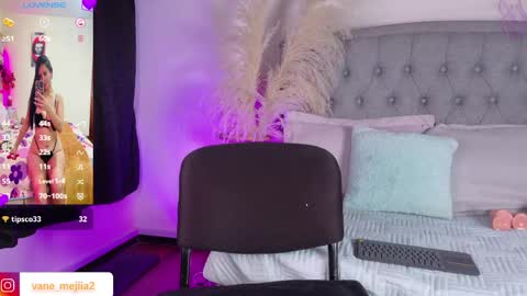 Snapshot of vanessa_mejiia chatting on May 2, 5:34 am vanessa_mejiia online show from May 2, 5:34 am