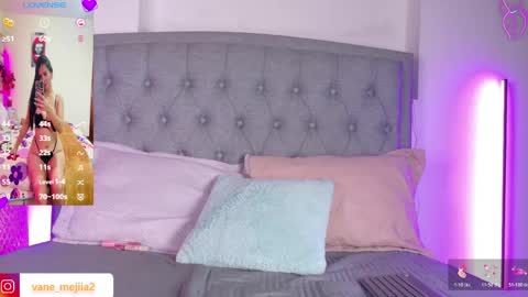 Snapshot of vanessa_mejiia chatting on May 26, 8:49 pm vanessa_mejiia online show from May 26, 8:49 pm