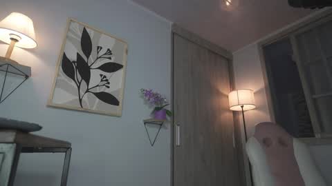 Snapshot of vanessa_novvoa chatting on April 23, 9:17 pm Vanessa Novvoa online show from April 23, 9:17 pm
