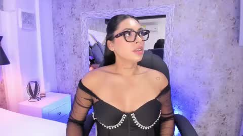 Vanessa  online show from May 21, 7:32 pm