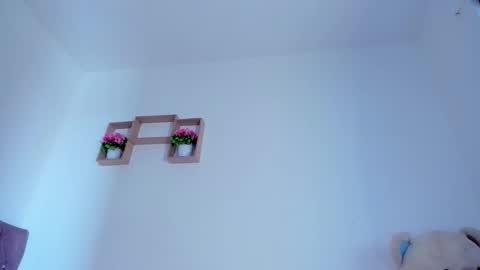 vanessa online show from February 11, 2:33 pm