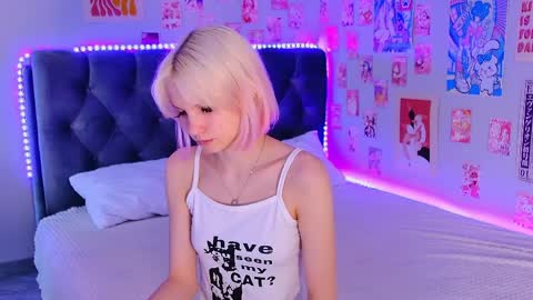 Vanessa online show from April 4, 3:09 pm