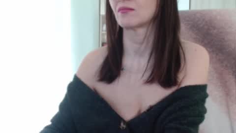 Vanessa online show from March 10, 11:15 am