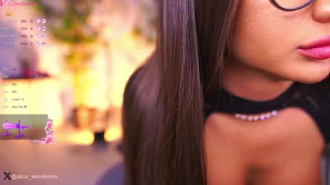 Vanessa Simon online show from January 26, 9:29 am