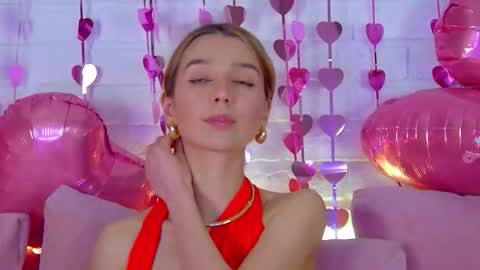 VanessaVienne online show from February 13, 4:25 pm