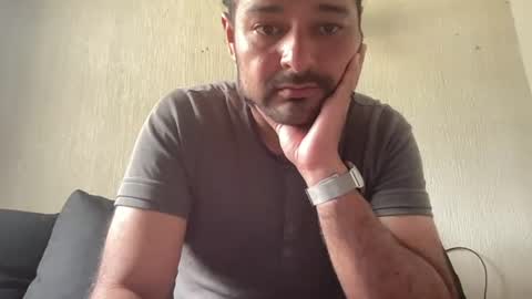 Snapshot of vangelux chatting on June 25, 7:18 pm Arcangel online show from June 25, 7:18 pm