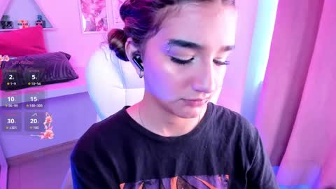 Snapshot of vanillafairy_ chatting on May 27, 7:33 pm vanillafairy_ online show from May 27, 7:33 pm