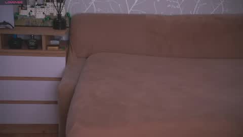 Snapshot of vanille_mystery chatting on May 27, 11:02 pm Sophie online show from May 27, 11:02 pm