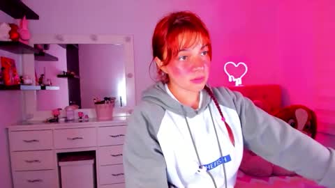 Vanesa online show from June 7, 1:10 am